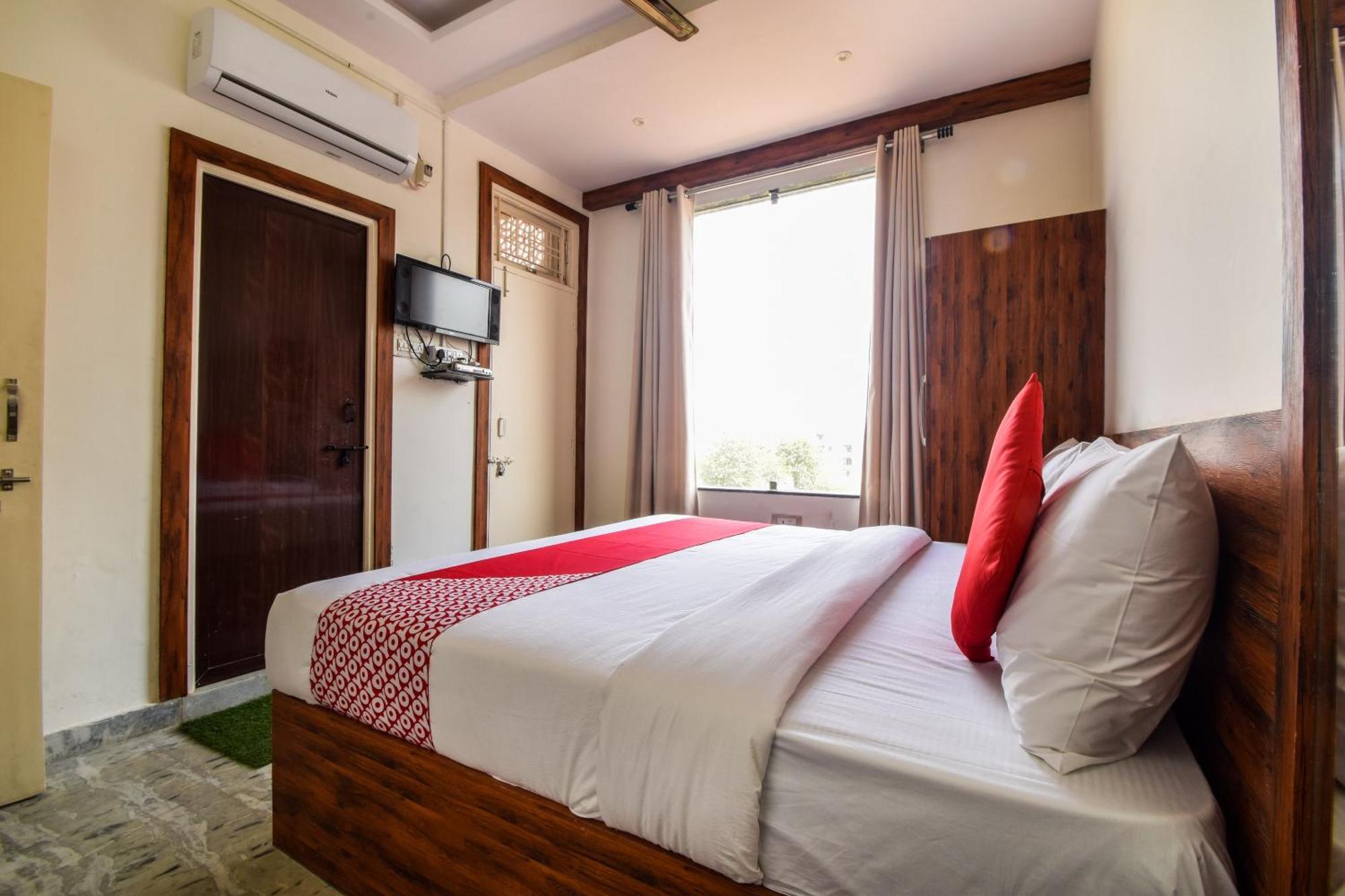โอโย 35374 โฮเต็ล กาญจน์ เรซิเดนซี Hotel โกตา ภายนอก รูปภาพ